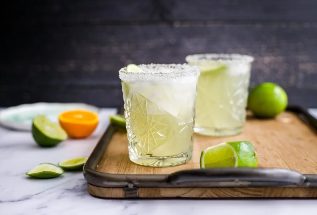 Light and Refreshing Skinny Margarita Recipe